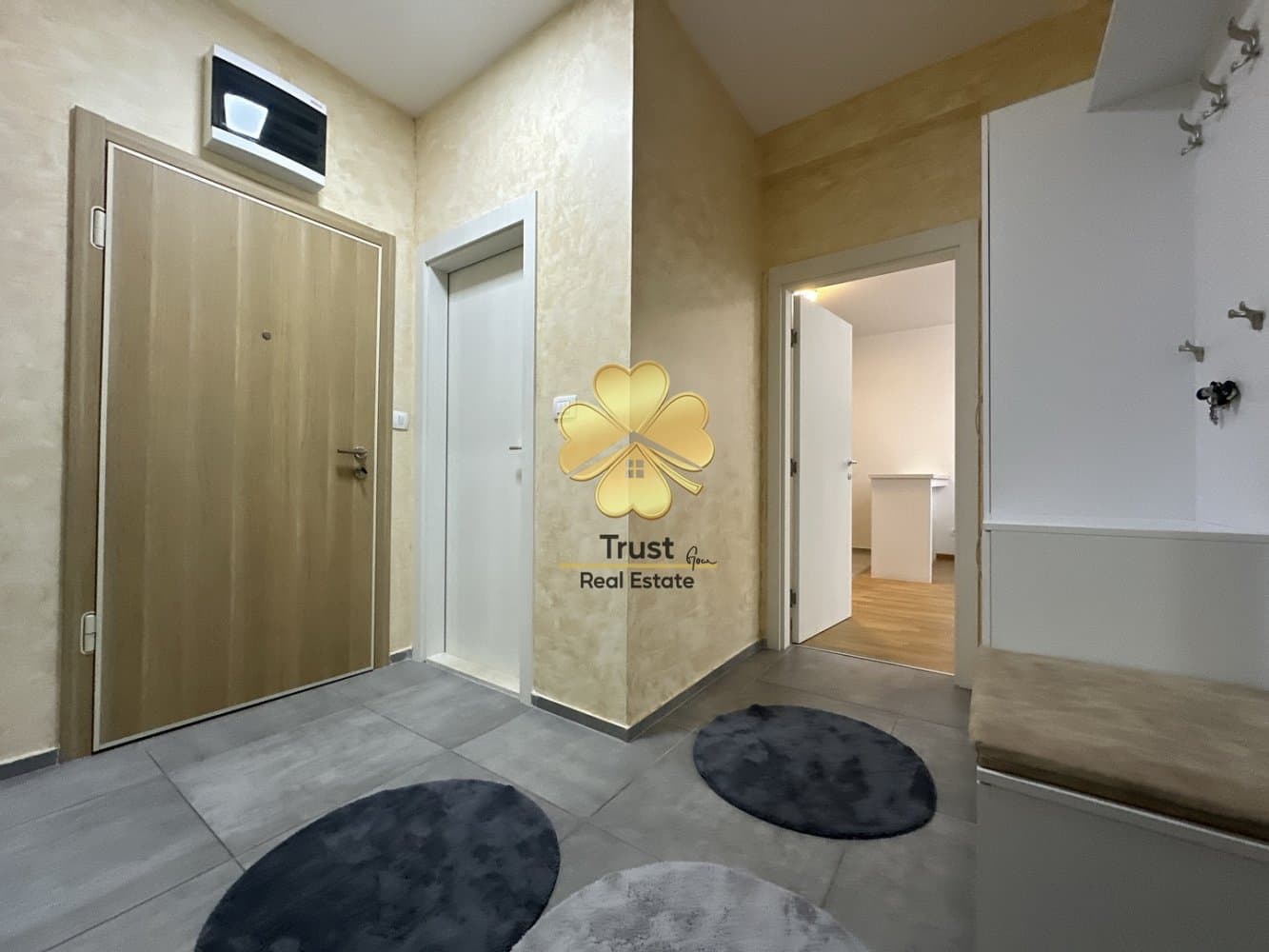 Apartment with 2 bedrooms, 75.00 m2 in Podgorica