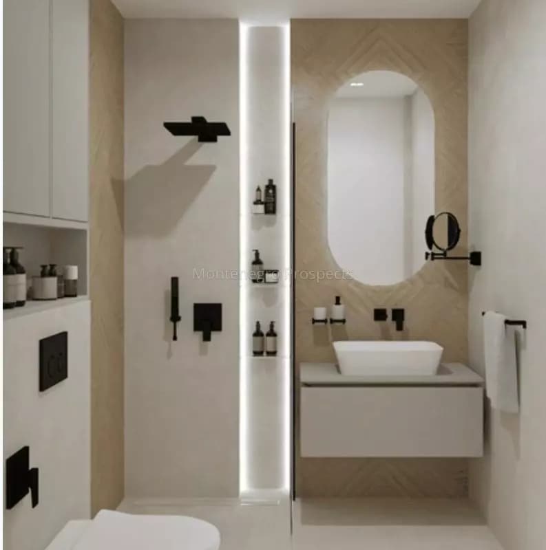 Ekskluzivna vila na prvoj liniji u Reževićima