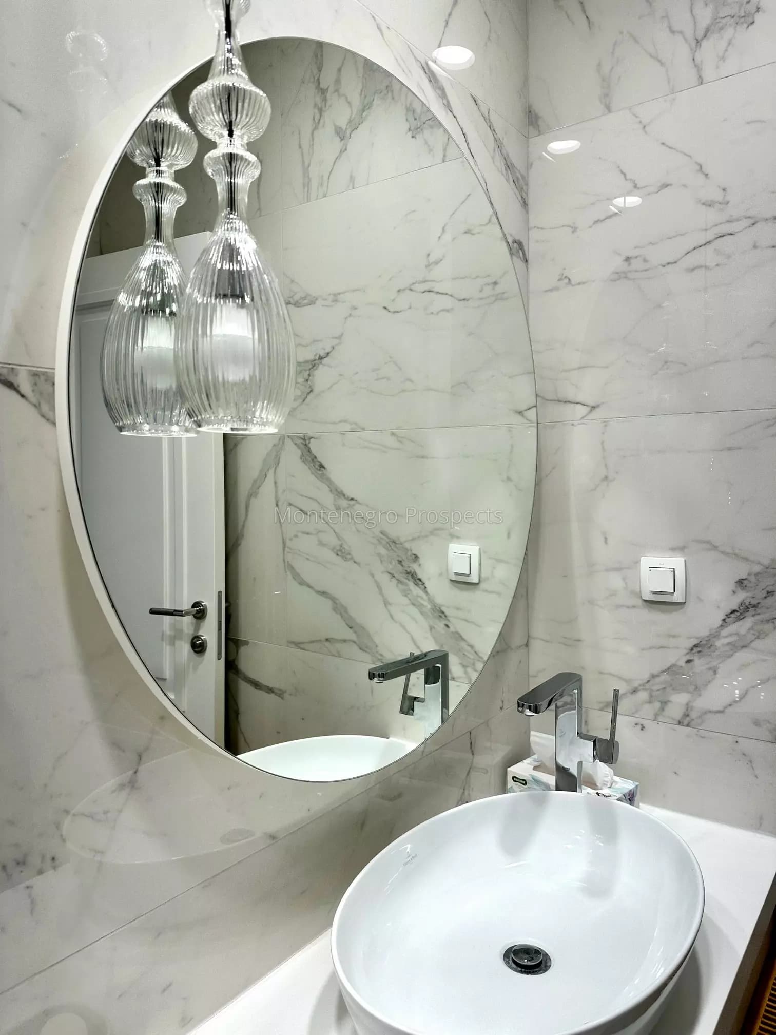 Fantastičan penthouse stan u centru Bara