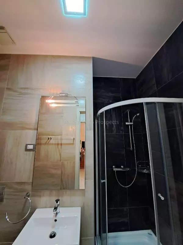 Jednosoan stan u kompleksu TQ Plaza, Budva