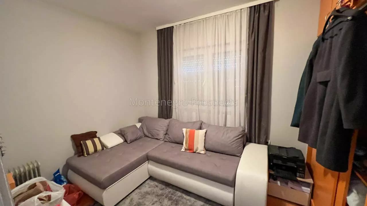 Kuća sa dvorištem u Danilovgradu