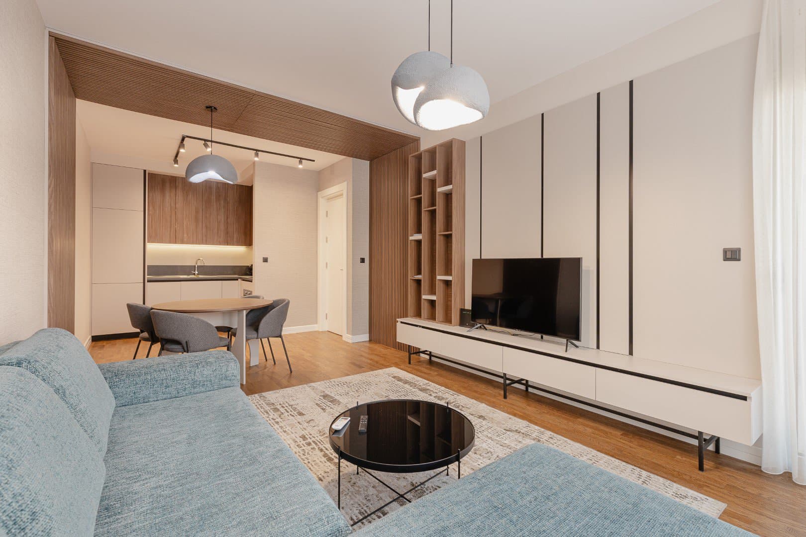 Namješten jednosoban stan u Tivtu, Mrčevac