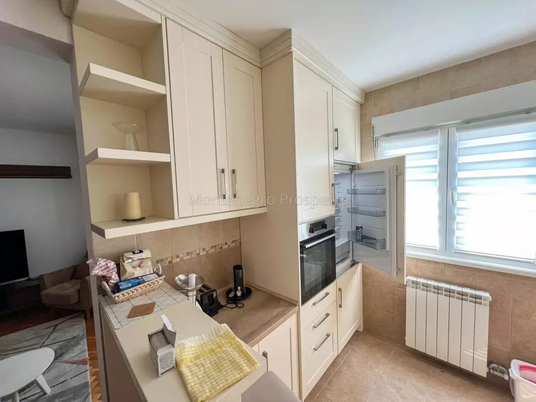 Prodaja stana u centru Bara, dvije spavaće sobe