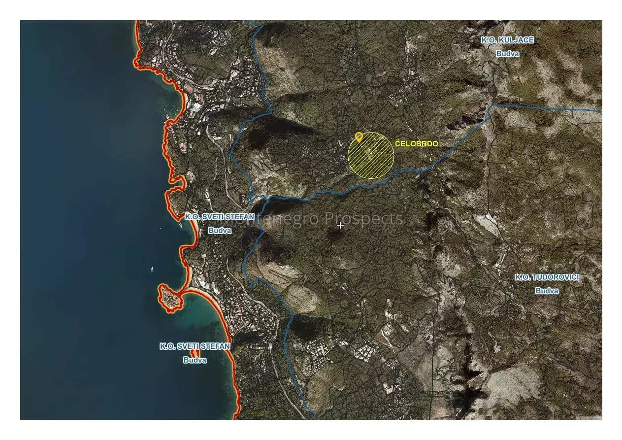 Tradicionalna kamena kuća sa velikim placem, Čelobrdo