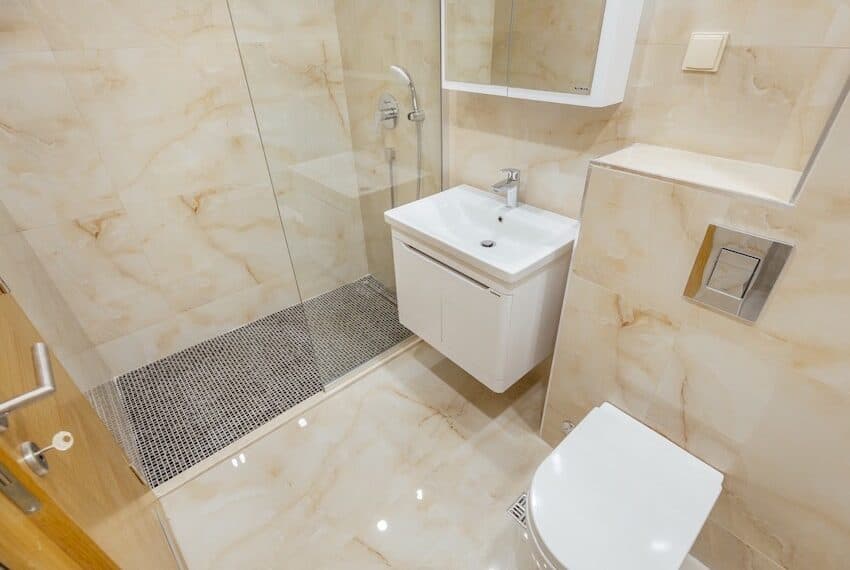 Two-bedroom apartment in a luxury complex with breathtaking sea view in Baosici, Herceg Novi
