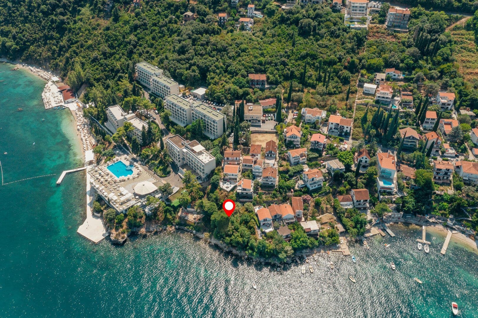 Urbanized seafront land plot, Njivice, Herceg Novi